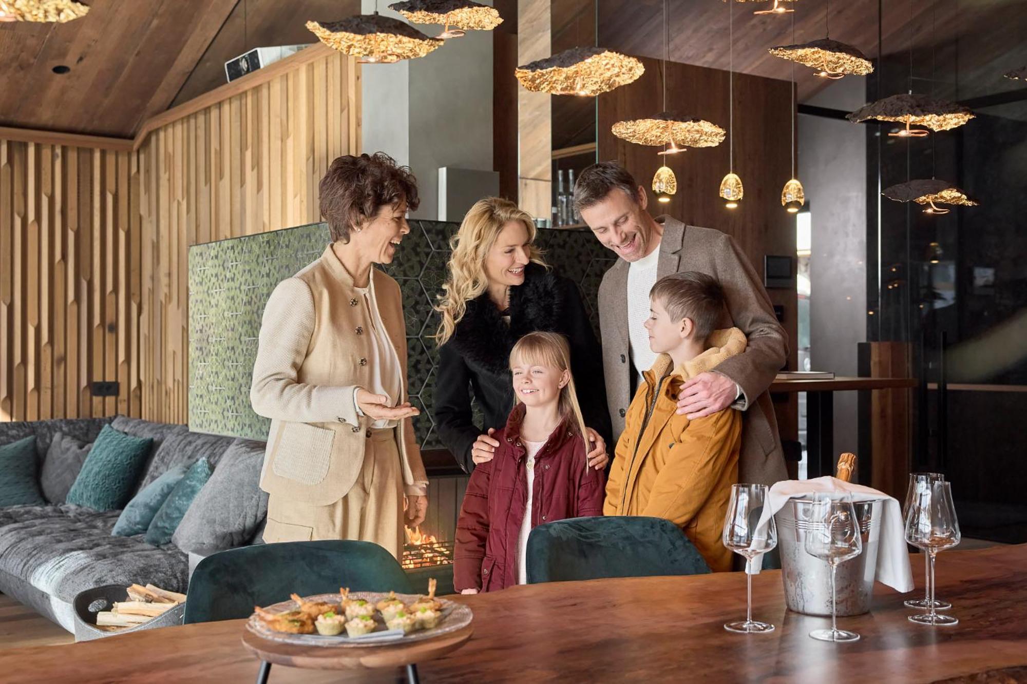 Luxury Chalet Vilaiet Urtijëi Dış mekan fotoğraf