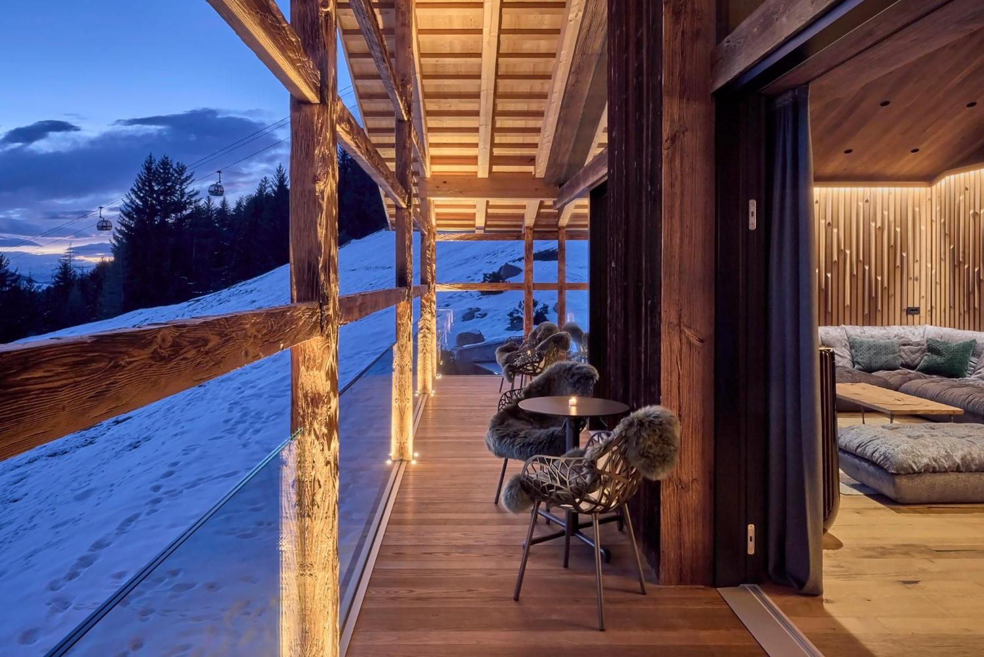 Luxury Chalet Vilaiet Urtijëi Dış mekan fotoğraf